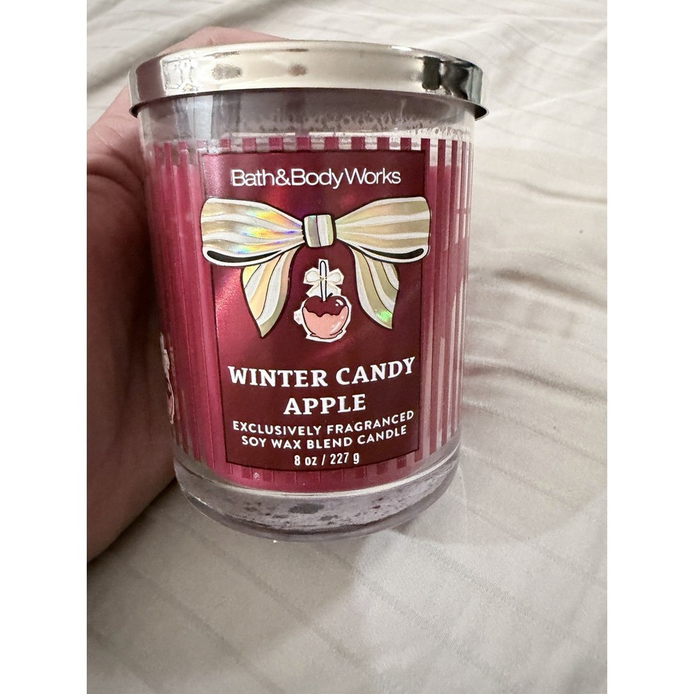 Bath & Body Works Winter Candy Apple‎ Single Wick 8 oz. Candle